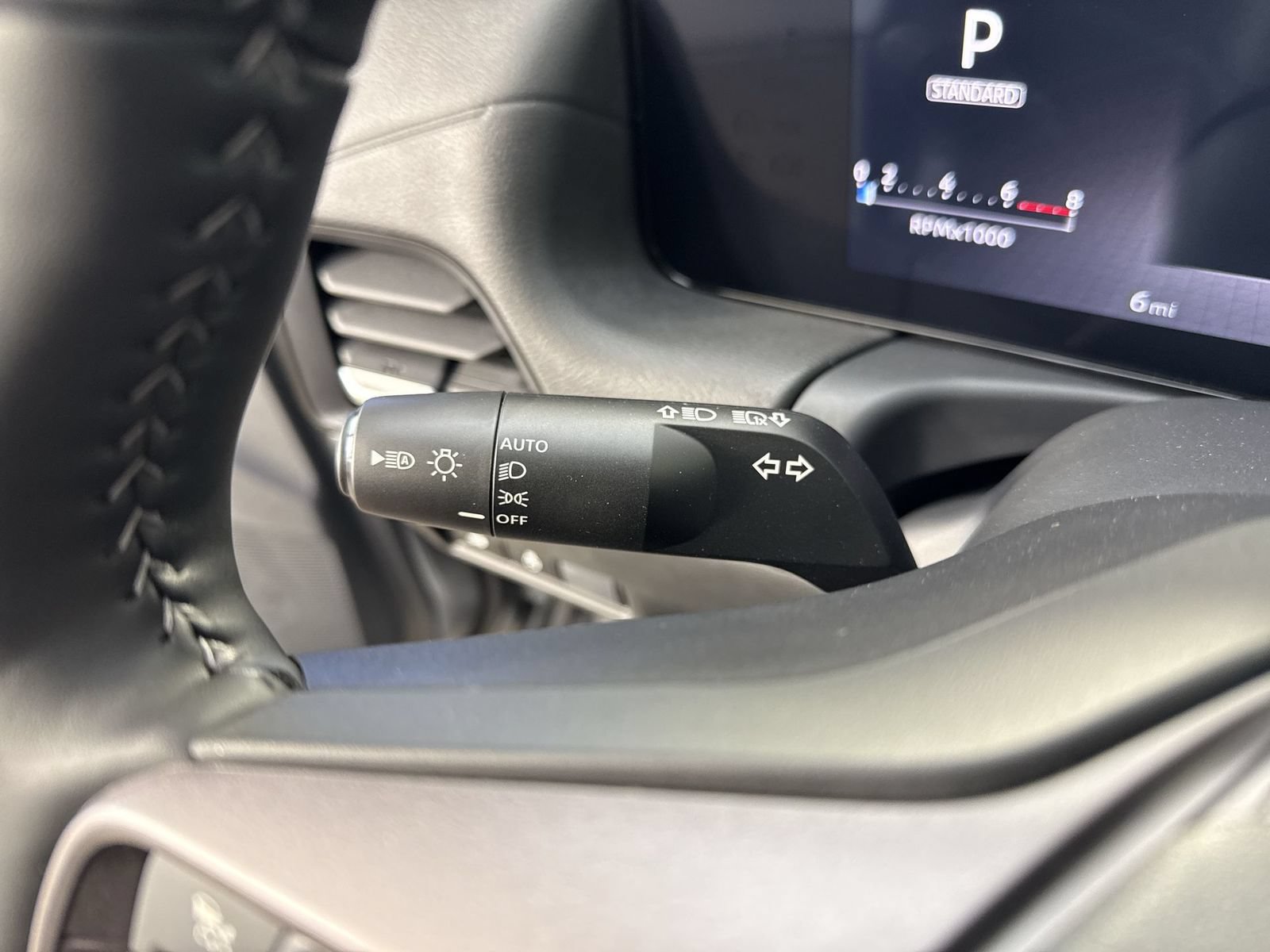 New 2026 Nissan Sentra SV w/ SV Convenience Package FWD image 15