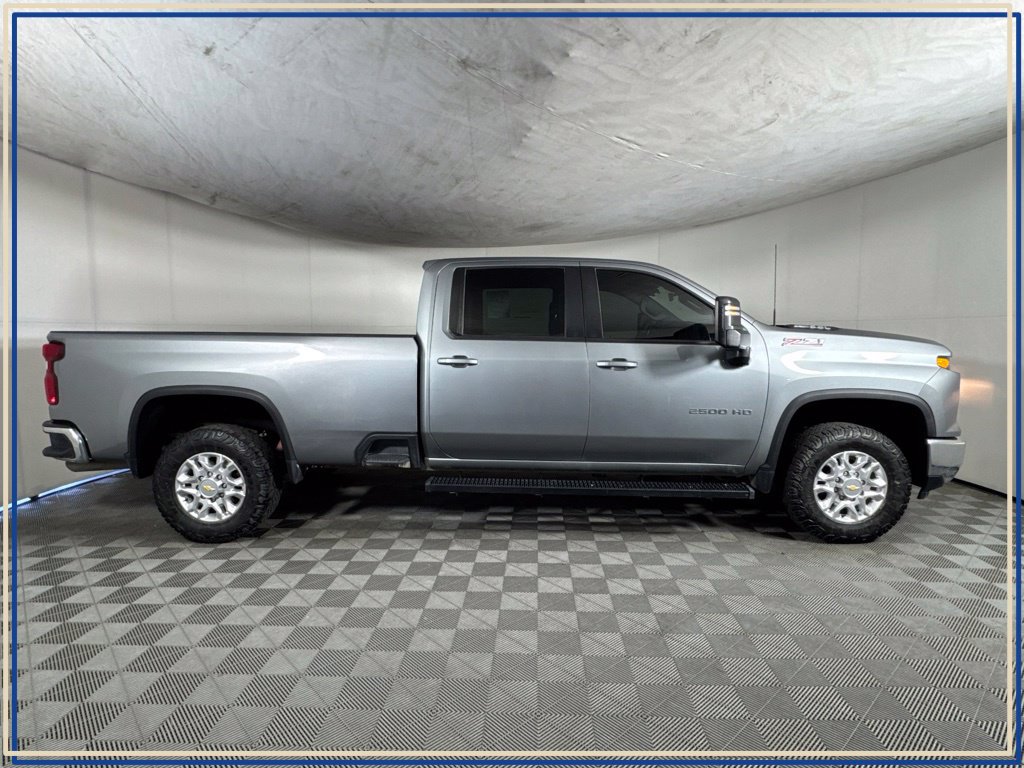 Certified 2024 Chevrolet Silverado 2500 LT AWD/4WD image 8