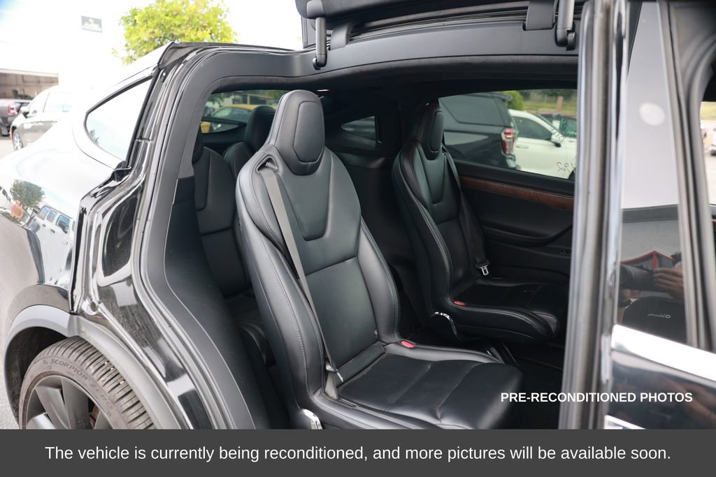 Used 2021 Tesla Model X Long Range image 13