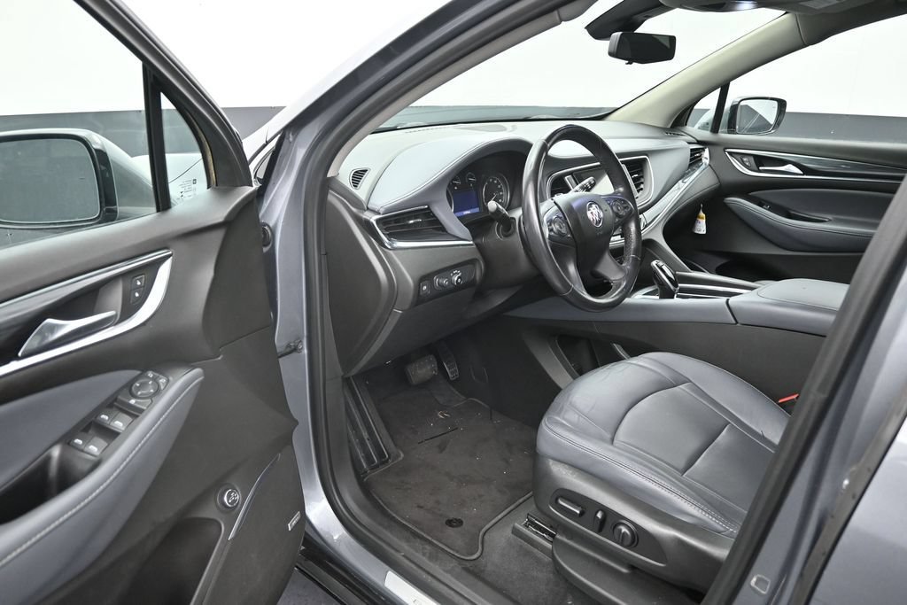 Used 2020 Buick Enclave Essence w/ Sound and Sites Package FWD image 10