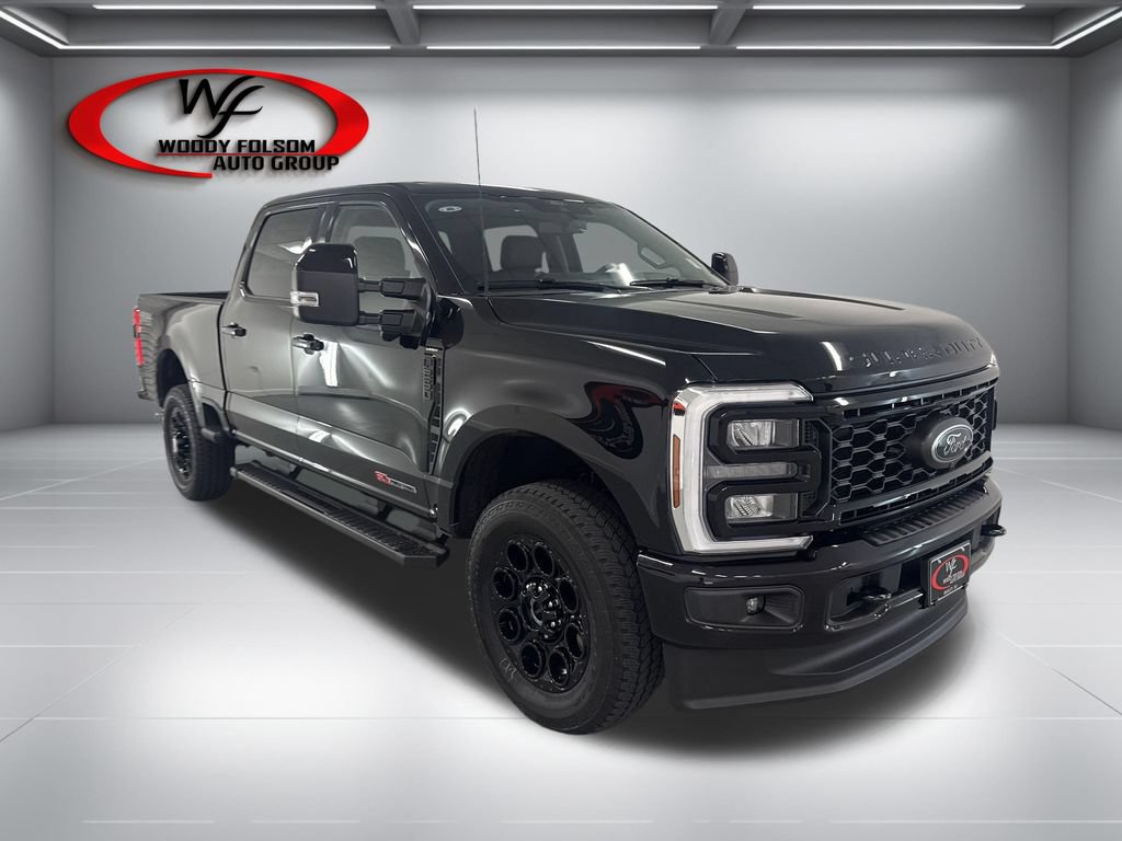 New 2026 Ford F250 Lariat w/ Black Appearance Package AWD/4WD image 3