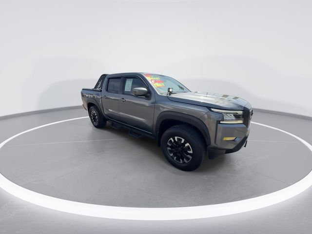 Used 2022 Nissan Frontier Pro-X RWD image 2