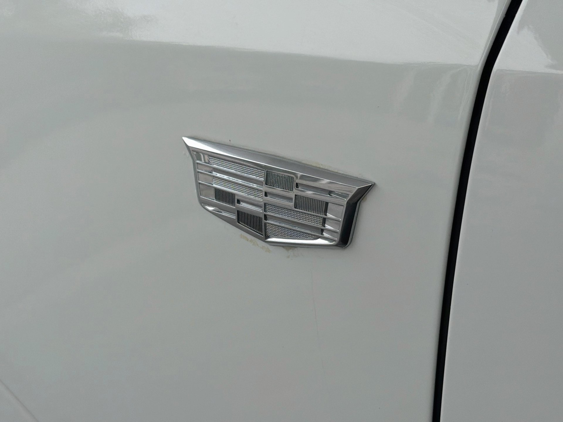 Certified 2022 Cadillac XT5 Premium Luxury FWD image 13