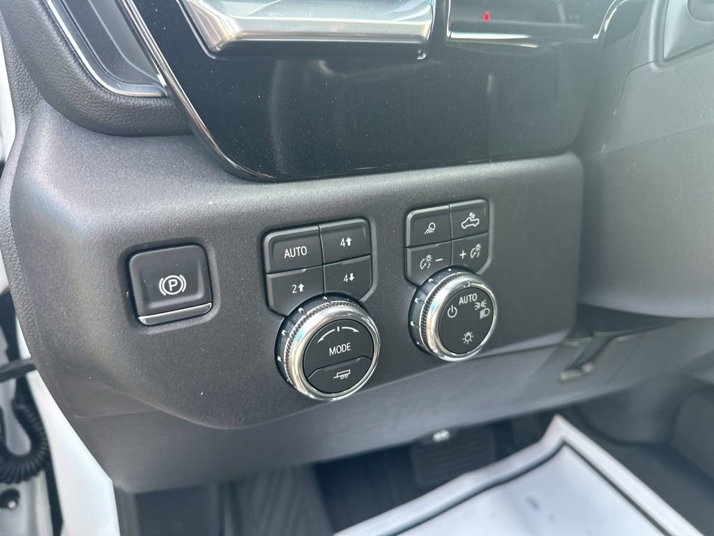 New 2026 GMC Sierra 1500 SLE AWD/4WD image 23