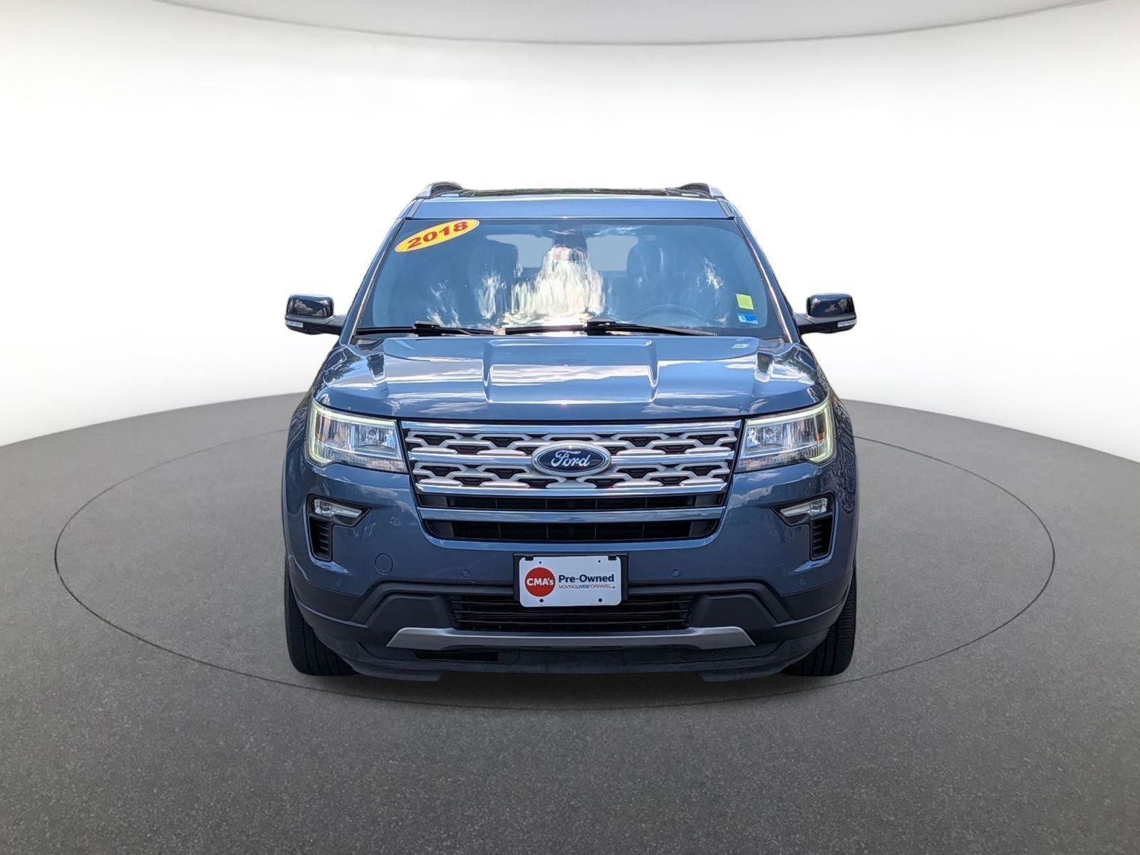 Used 2018 Ford Explorer XLT w/ Equipment Group 202A AWD/4WD image 2