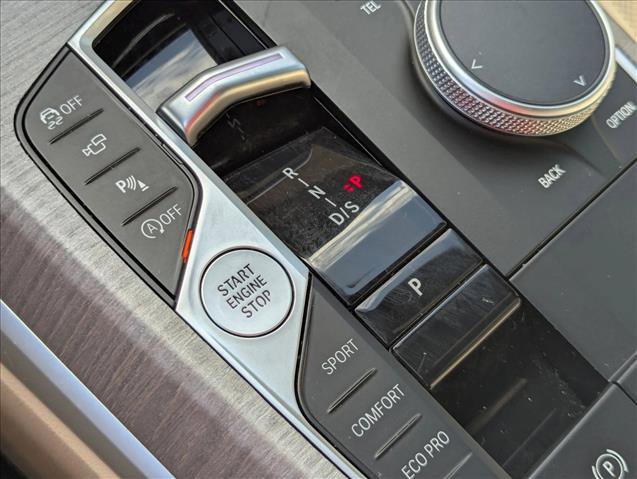 Certified 2025 BMW 330i Sedan w/ Premium Package image 12