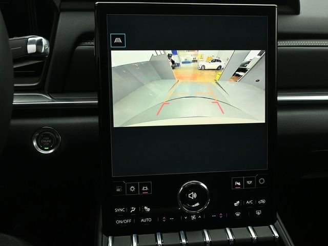 Used 2026 GMC Terrain Elevation w/ Elevation Premium Package AWD/4WD image 13