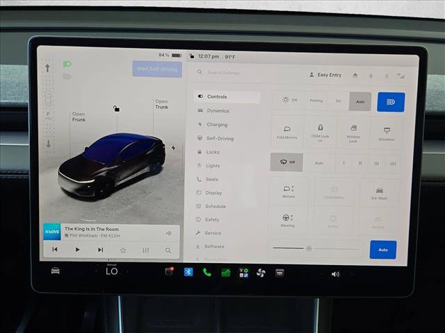 Used 2026 Tesla Model Y AWD image 11