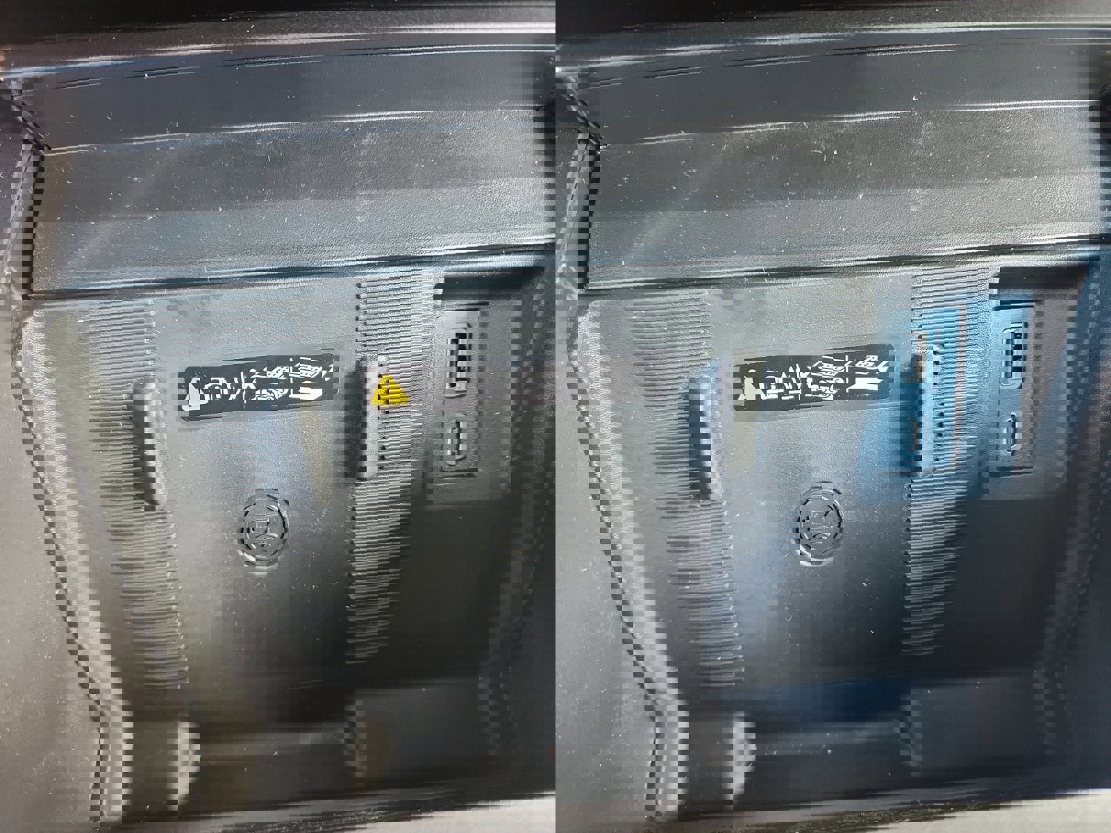 New 2025 GMC Hummer EV 3X w/ LPO, Sport Package image 14