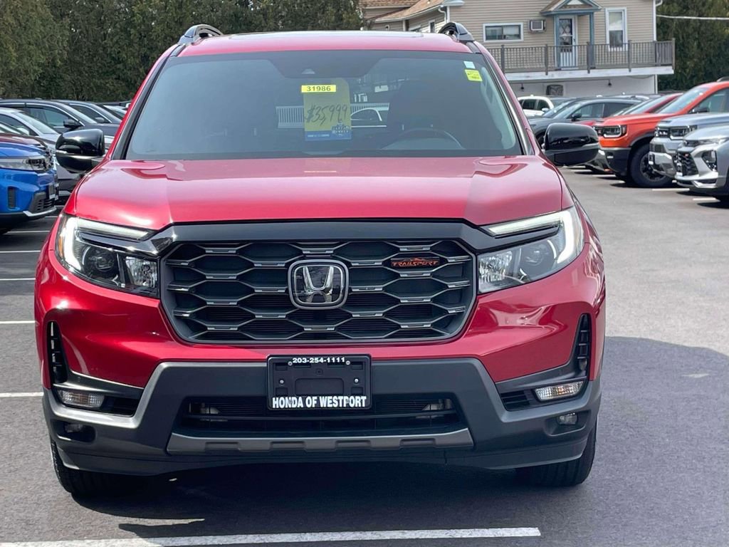 Certified 2023 Honda Passport TrailSport image 2