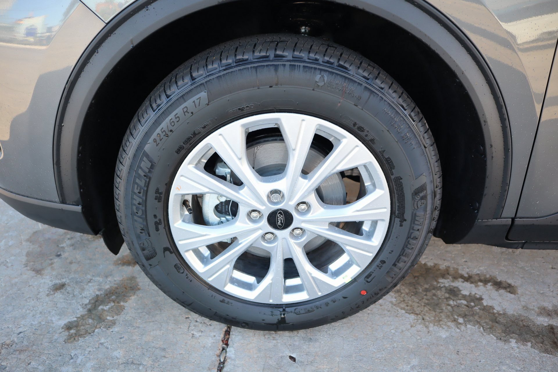 New 2026 Ford Escape Active w/ Cold Weather Package FWD image 17