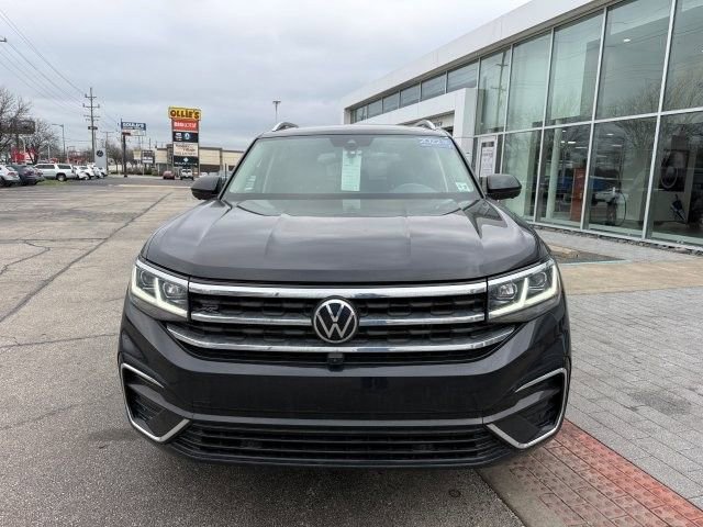 Used 2022 Volkswagen Atlas SEL Premium image 2
