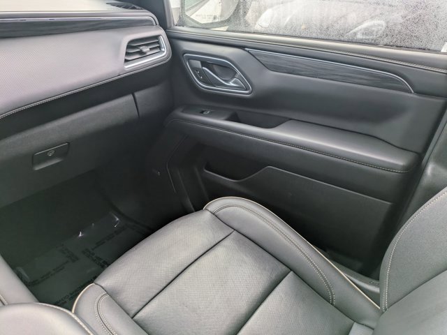 Used 2023 GMC Yukon SLT image 15