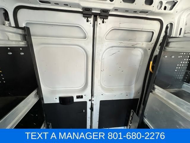 Used 2023 RAM ProMaster 2500 w/ Driver Convenience Group FWD image 34