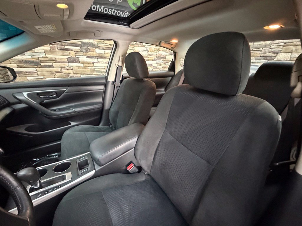Used 2015 Nissan Altima 2.5 SV w/ Convenience Package FWD image 26