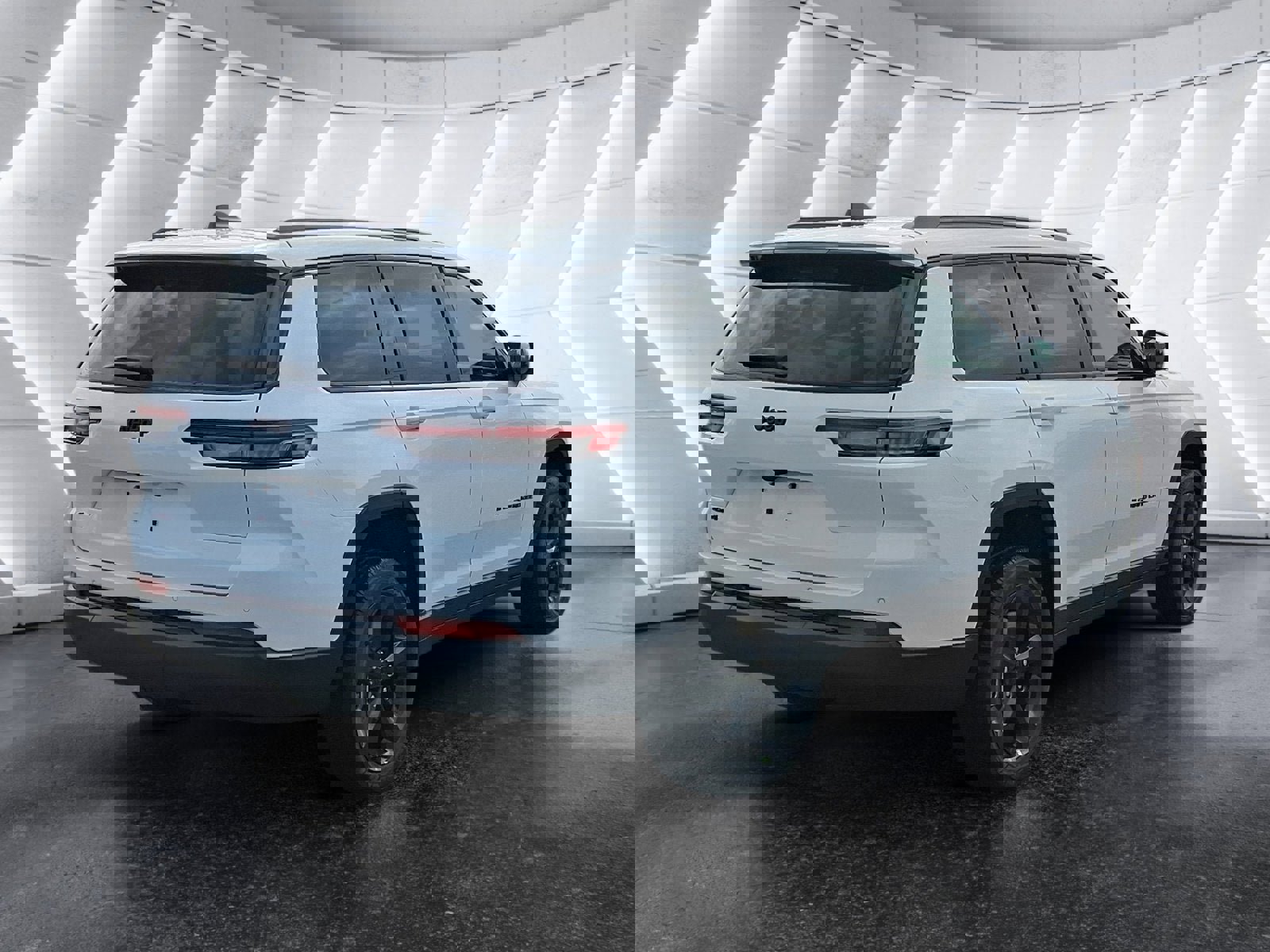 New 2025 Jeep Grand Cherokee L Altitude image 6