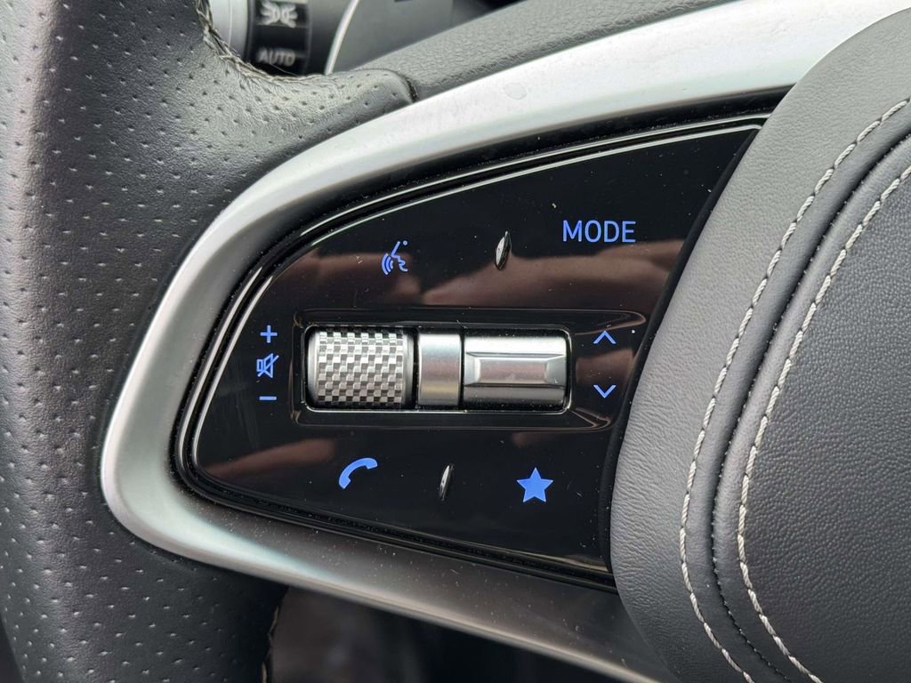 Used 2024 Genesis G80 2.5T w/ Sport Prestige Package image 17