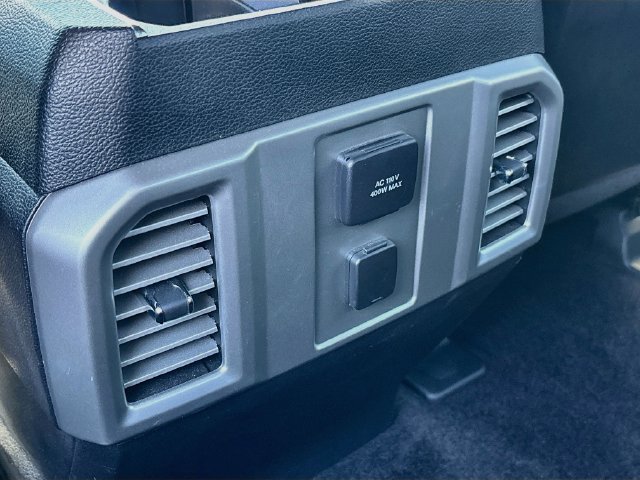 Used 2015 Ford F150 Lariat RWD image 25