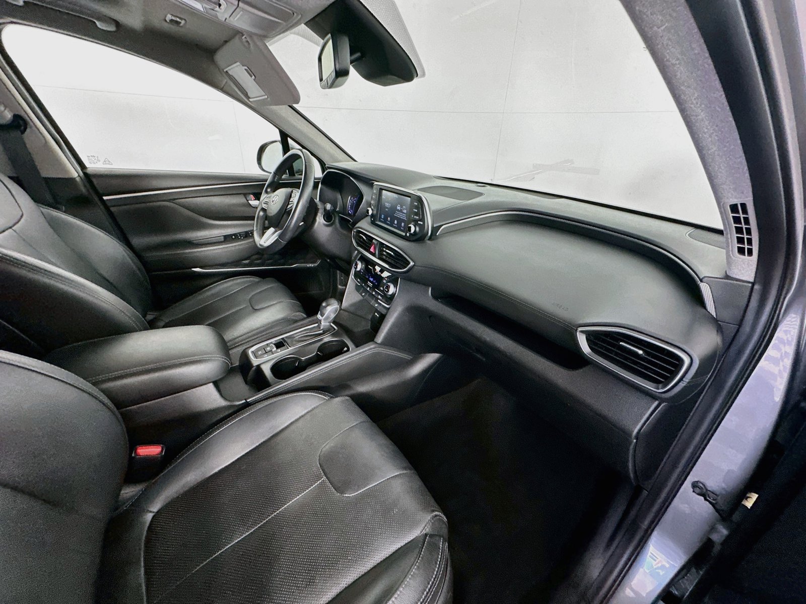 Used 2019 Hyundai Santa Fe Limited FWD image 28