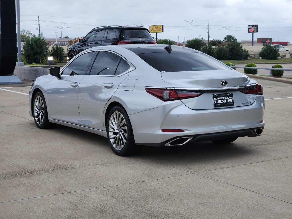 Used 2019 Lexus ES 350 Ultra Luxury w/ Accessory Package 2 FWD image 5