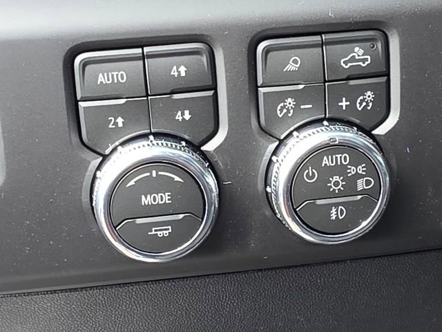 New 2026 GMC Sierra 2500 Denali w/ Denali Reserve Package AWD/4WD image 29