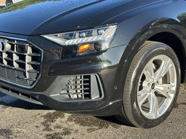 Used 2023 Audi Q8 Premium w/ Convenience Package AWD/4WD image 8