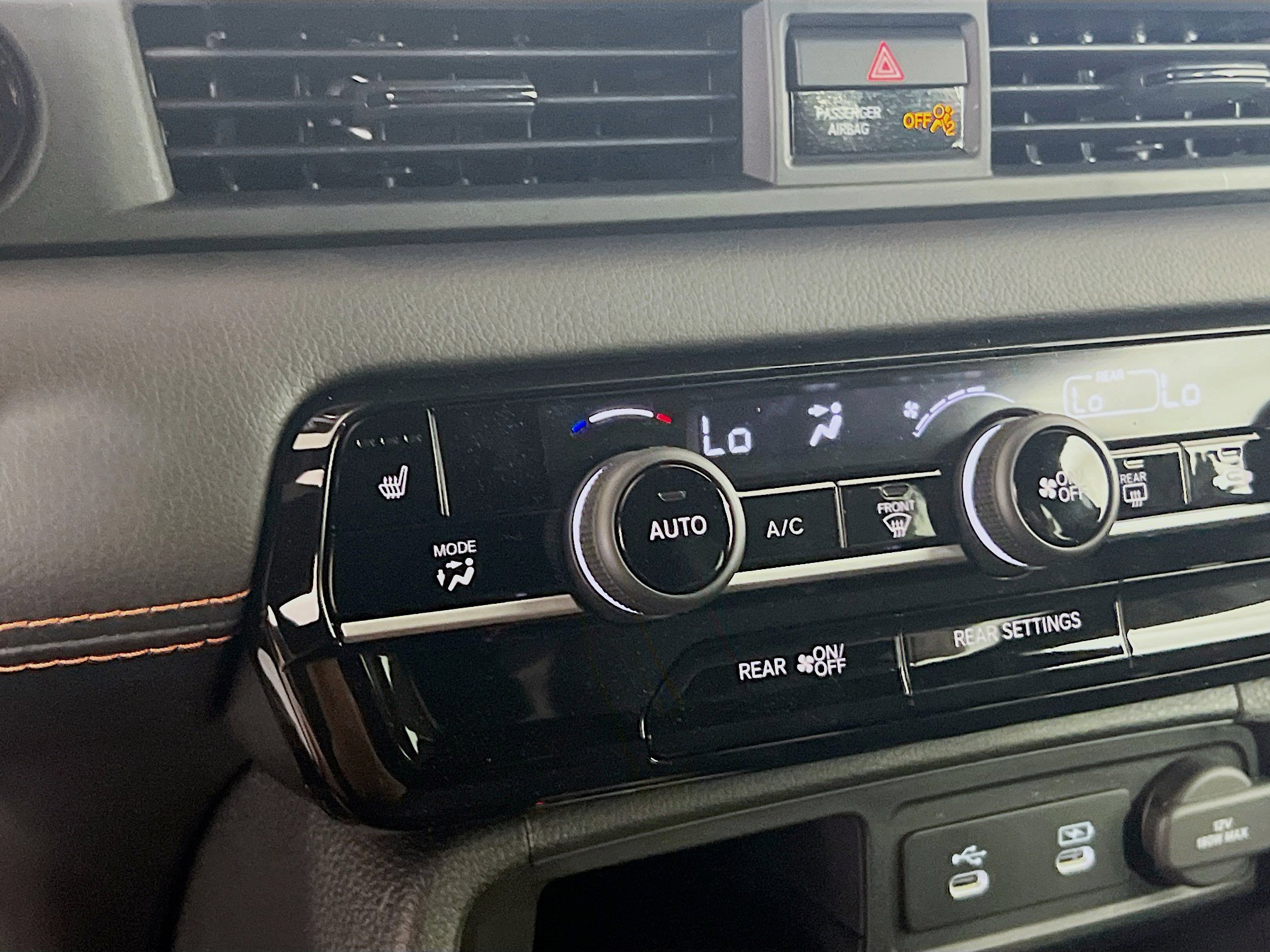 New 2026 Honda Pilot Sport image 12