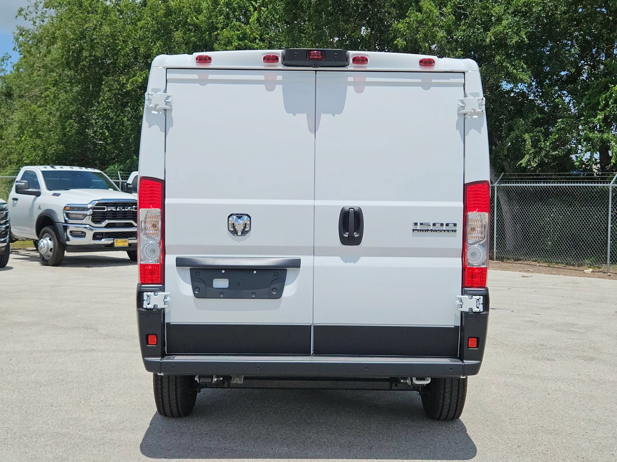 New 2026 RAM ProMaster 1500 FWD image 4