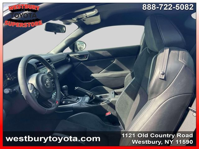Used 2023 Toyota GR86 Premium w/ ALL Weather Mat Package (TMS) image 14
