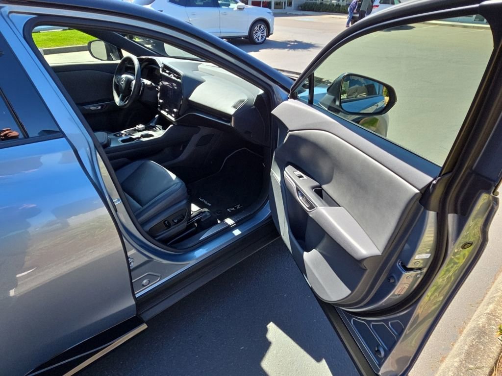 Certified 2023 Lexus RZ 450e Premium w/ Accessory Package (Z1) image 19