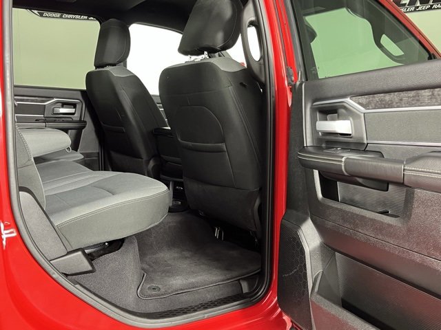 Used 2024 RAM 2500 Big Horn w/ Bed Utility Group image 27