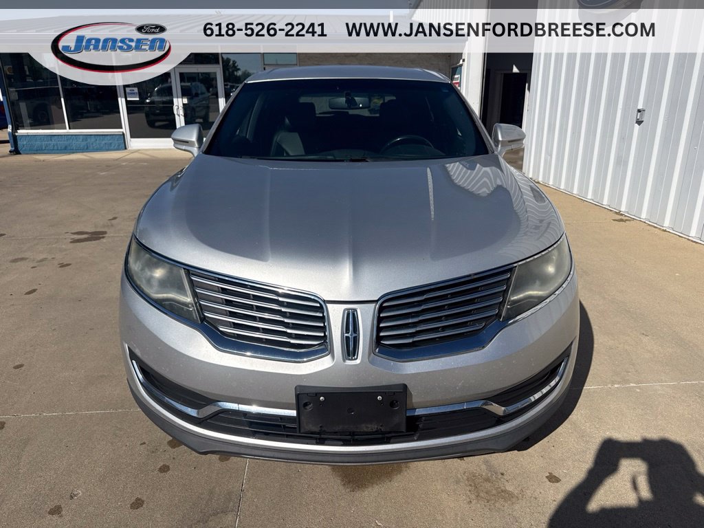 Used 2016 Lincoln MKX Premiere FWD image 2