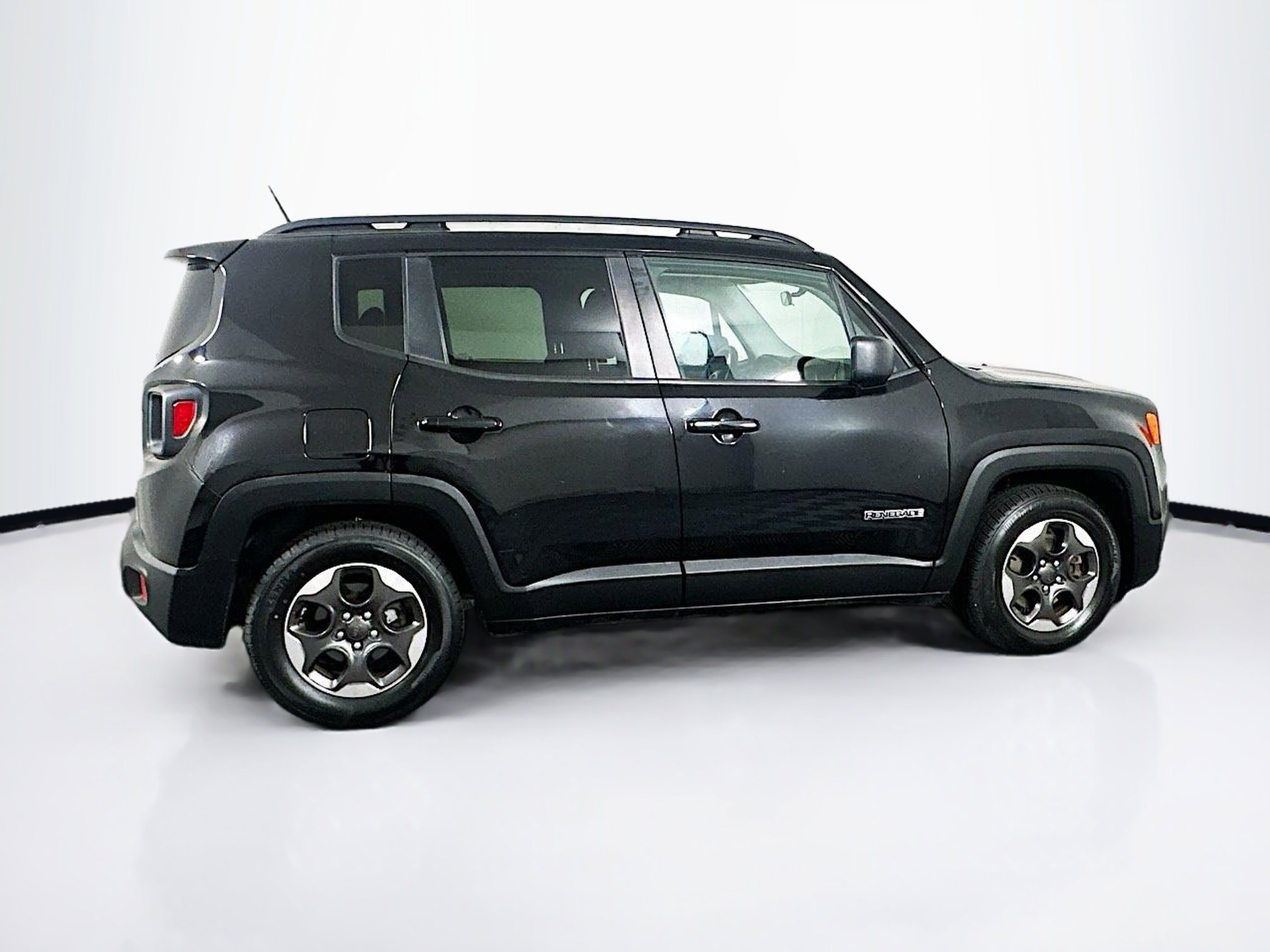 Used 2016 Jeep Renegade Sport w/ Power & Air Group image 10