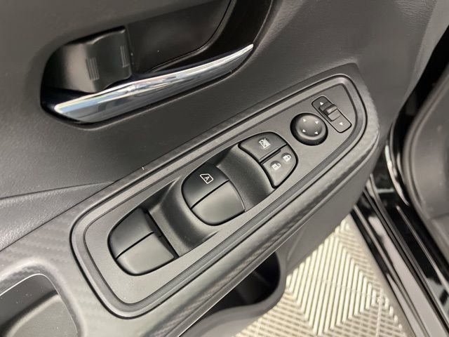 New 2025 Nissan Versa SV w/ Trunk Package image 30