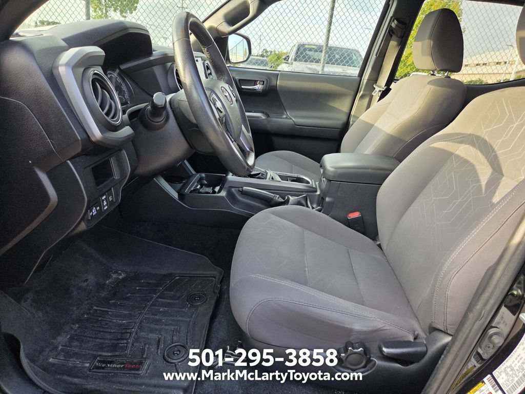 Used 2019 Toyota Tacoma TRD Off-Road AWD/4WD image 8