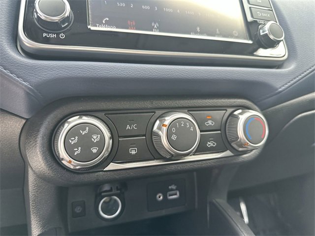 Used 2023 Nissan Versa SV image 17