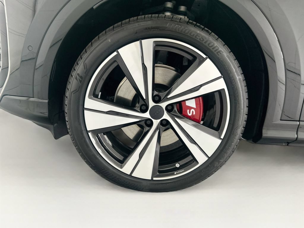 New 2026 Audi SQ5 Premium Plus AWD/4WD image 29