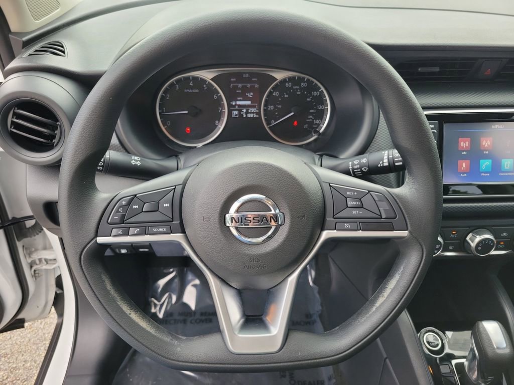Certified 2021 Nissan Kicks S image 24