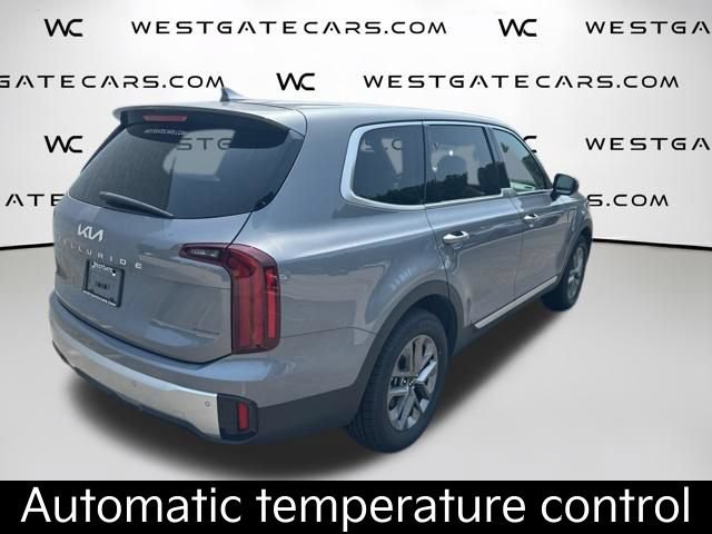 Certified 2024 Kia Telluride LX FWD image 8
