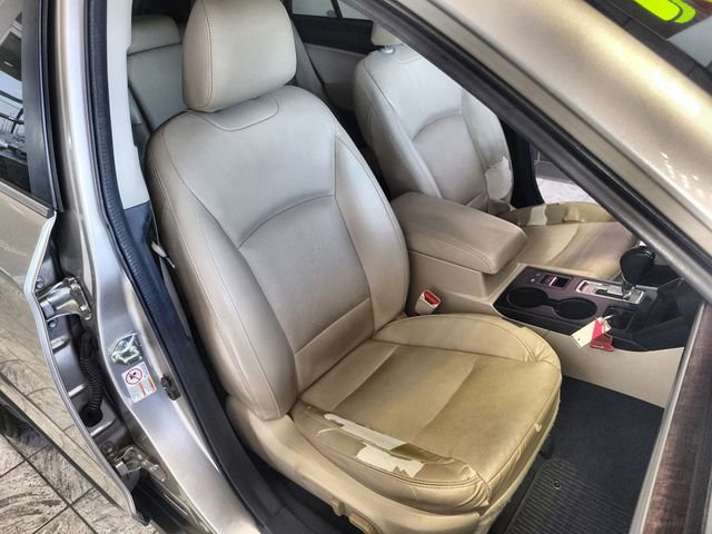 Used 2016 Subaru Outback 2.5i Limited image 25