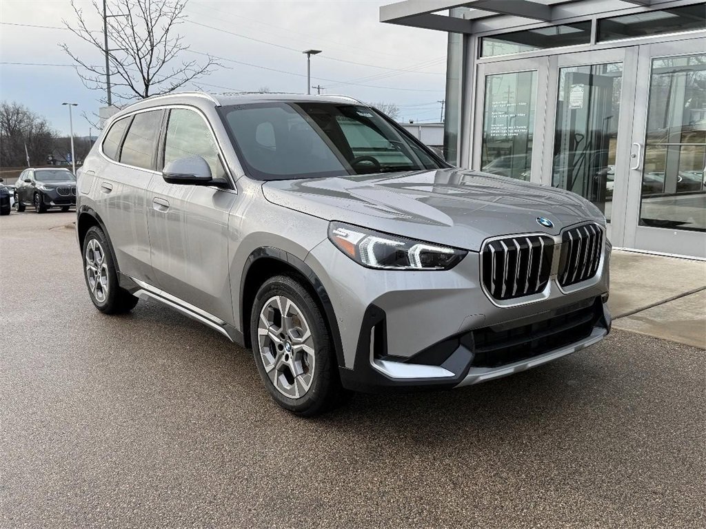 New 2026 BMW X1 xDrive28i image 1