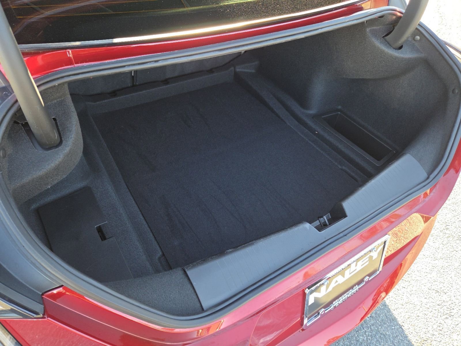 Used 2023 Cadillac CT4 Luxury w/ Sun And Sound Package image 20