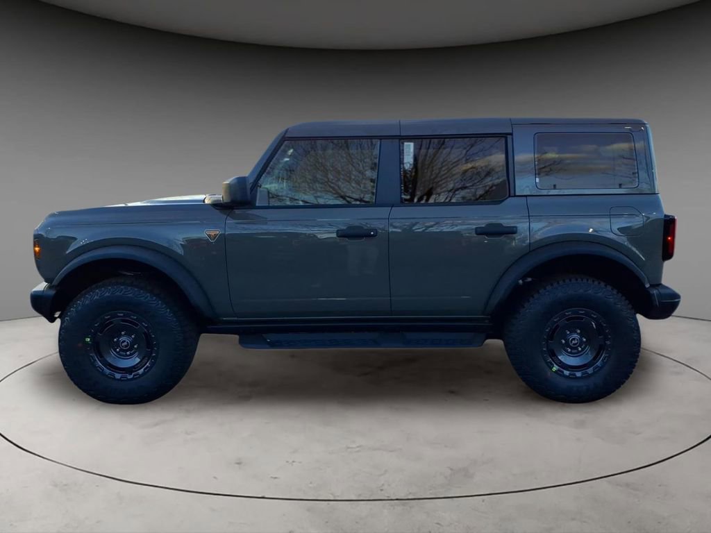 New 2025 Ford Bronco Badlands w/ Sasquatch Package image 2