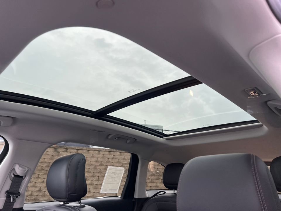 New 2026 Lincoln Nautilus Reserve w/ Jet Appearance Package AWD/4WD image 13