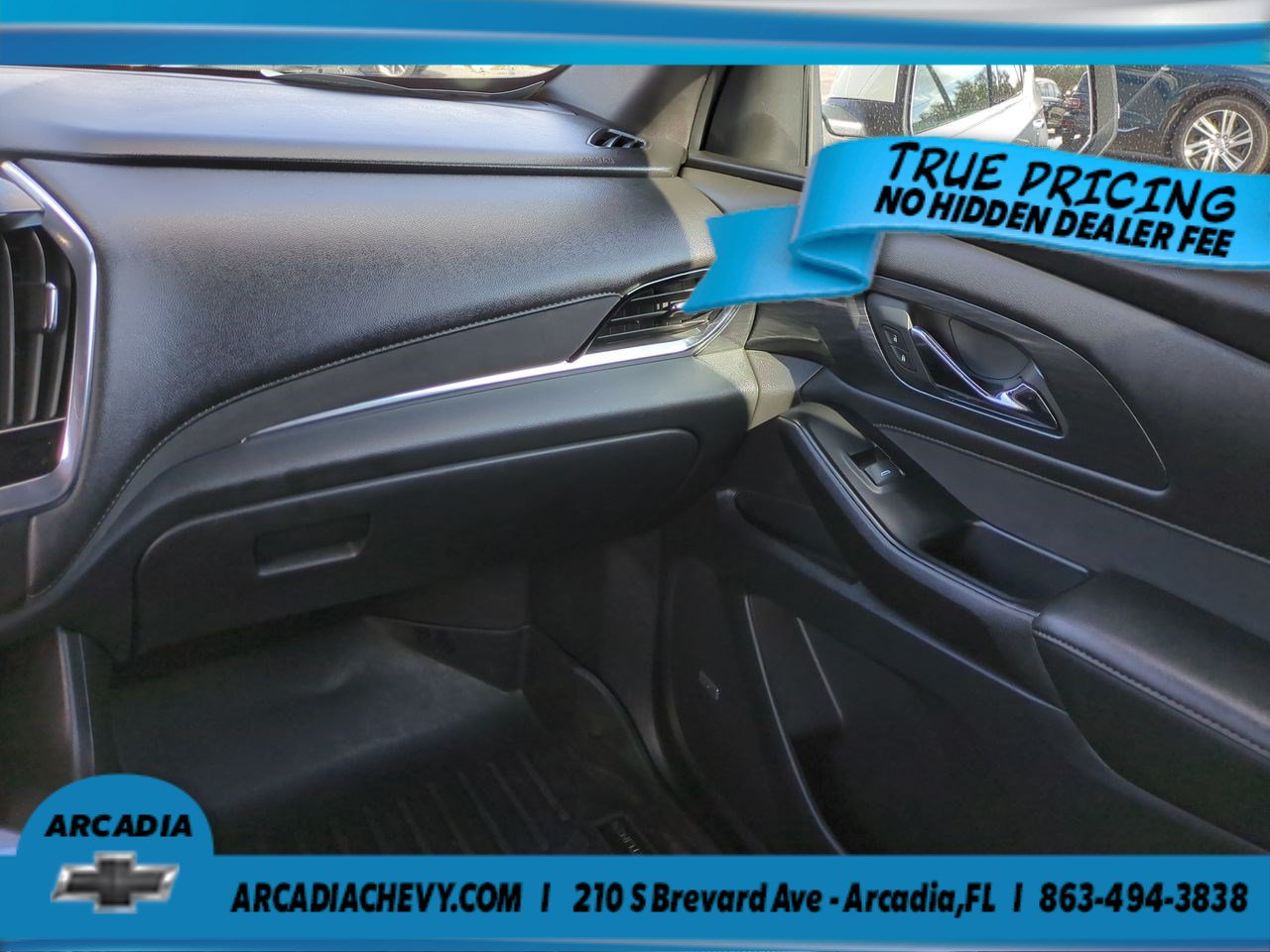 Used 2023 Chevrolet Traverse High Country FWD image 17