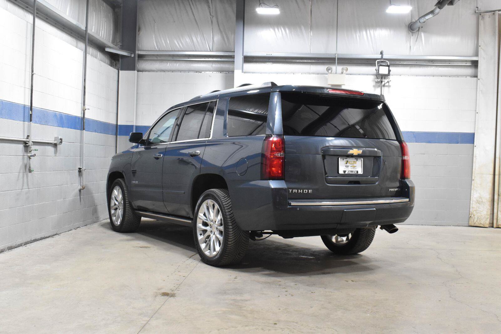 Used 2019 Chevrolet Tahoe Premier w/ Premier Plus Edition AWD/4WD image 24
