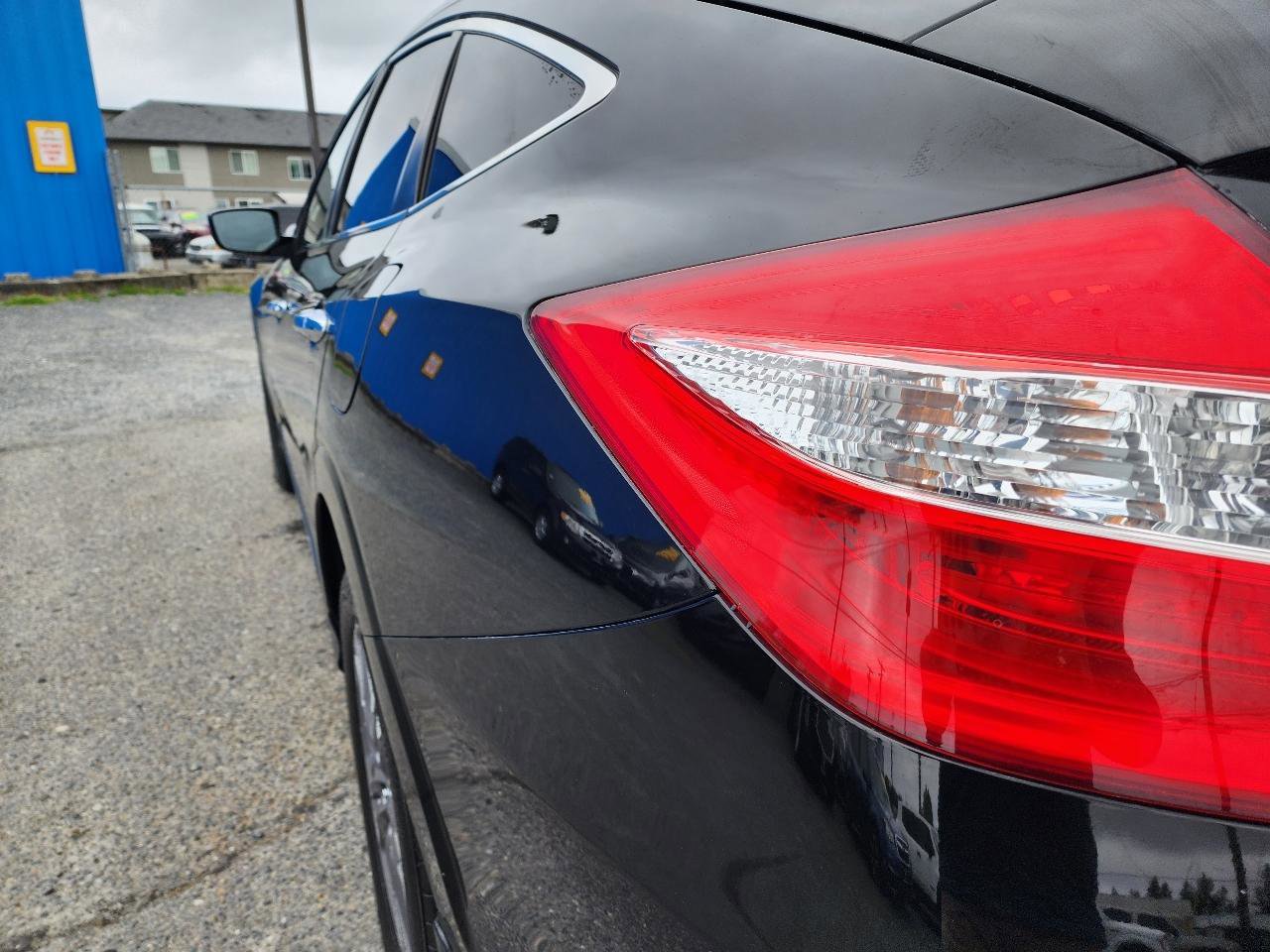 Used 2015 Honda Crosstour EX-L image 36