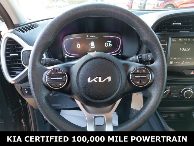 Certified 2025 Kia Soul LX FWD image 11