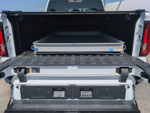 Used 2022 GMC Sierra 2500 SLT w/ SLT Convenience Package image 25