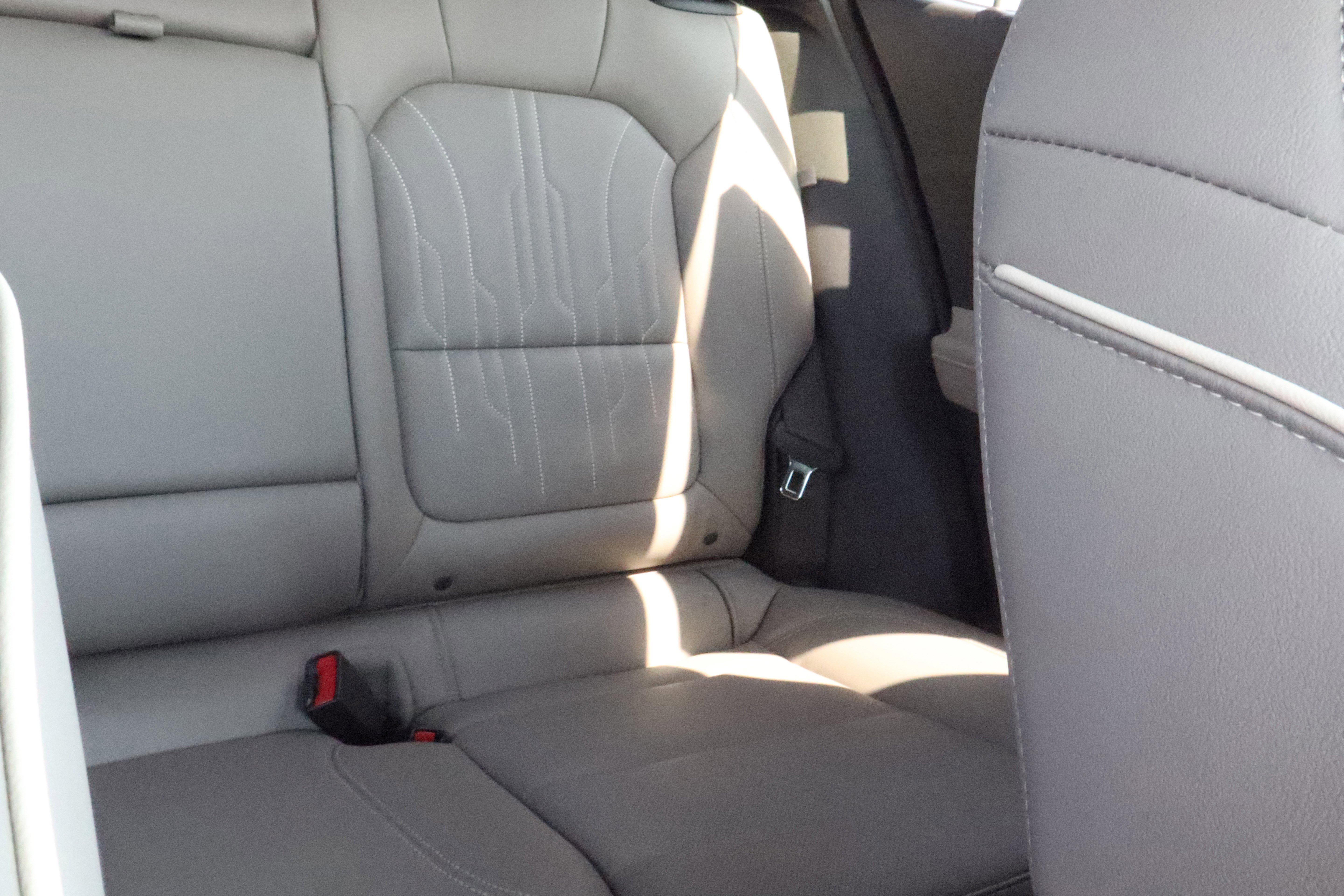 New 2025 Buick Envista Avenir image 12